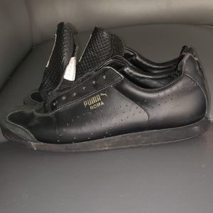 Puma Sneakers